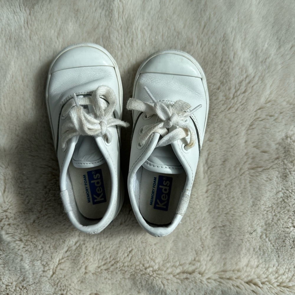 Keds White Sneakers Classic Style
